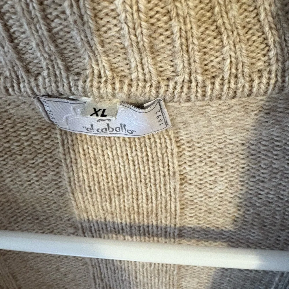 Men's Beige Cable Knit Sweater - Picture 4 of 5